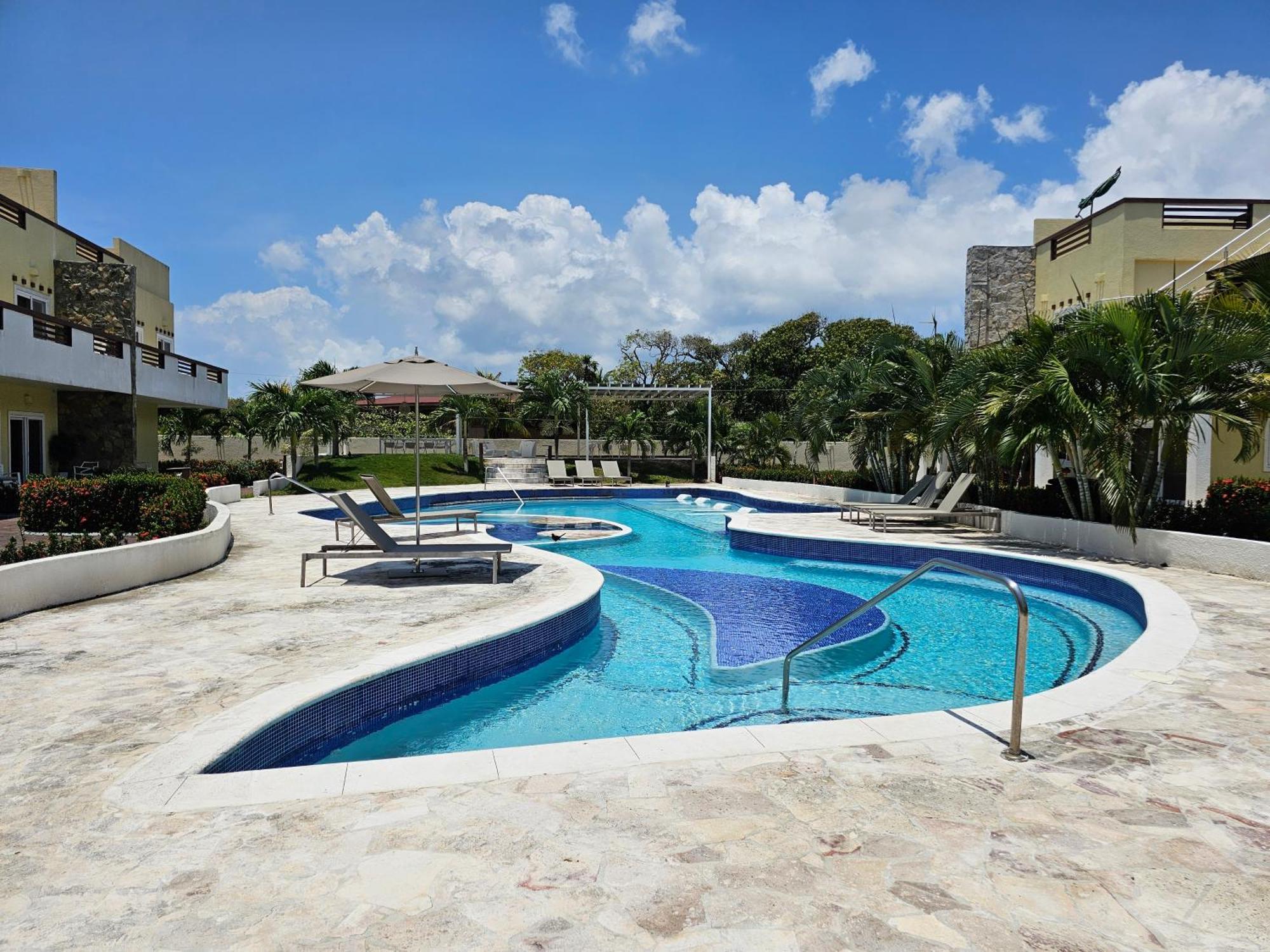 Las Palmas Joliet Corozal  Extérieur photo